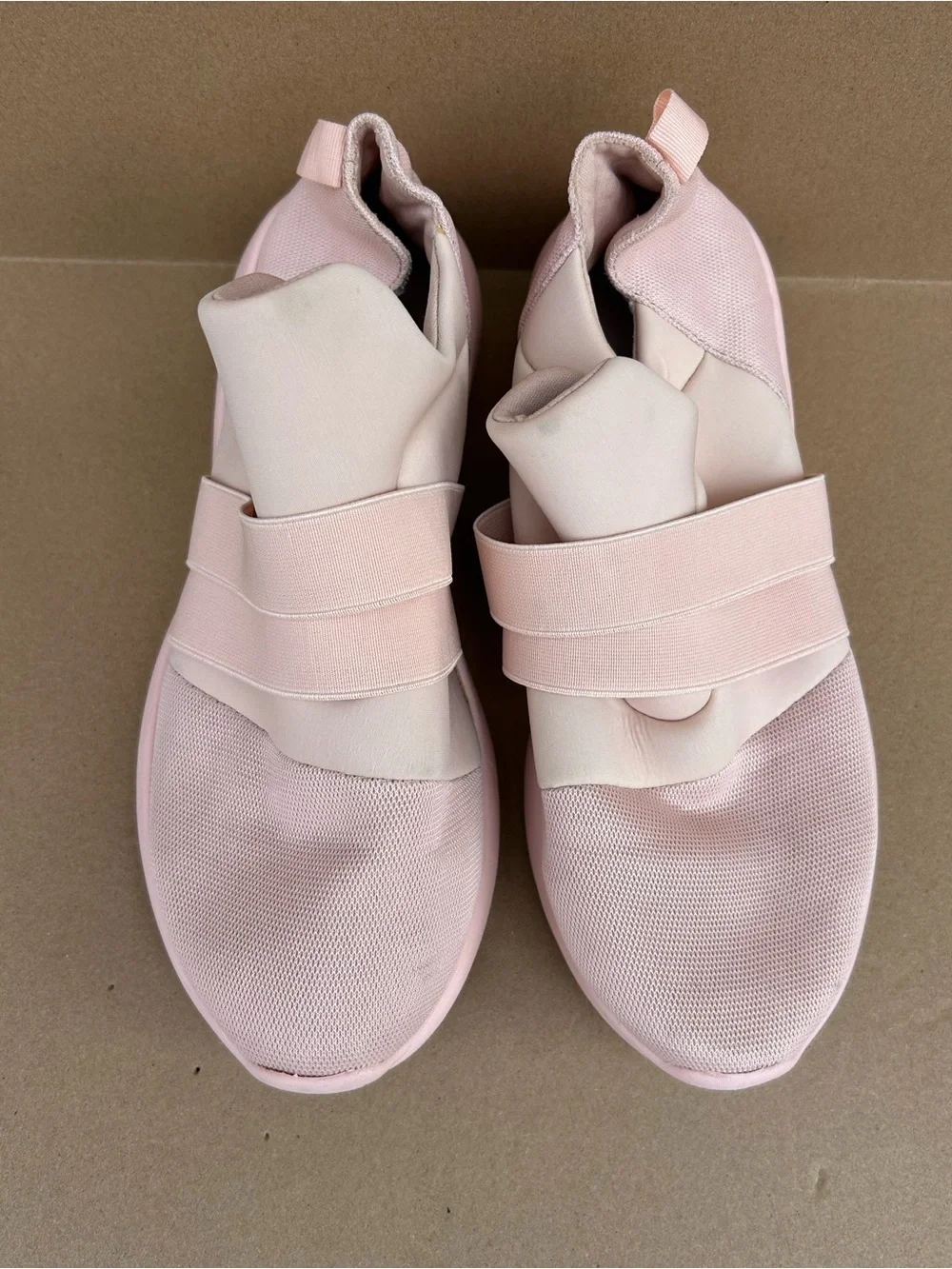 Steve Madden brand steve